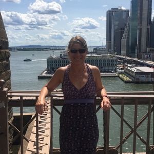 Meet your Posher, Denise